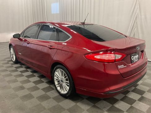 Used 2014 Ford Fusion SE w/ Equipment Group 502A FWD image 4