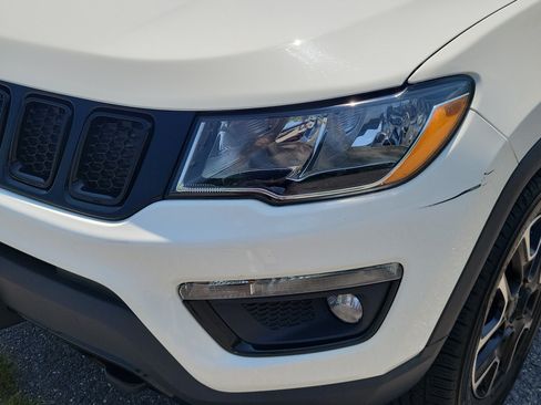 Used 2020 Jeep Compass Sport AWD/4WD image 9