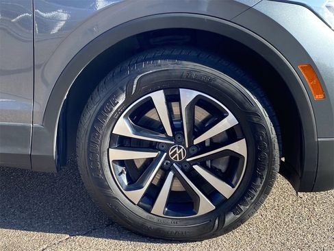 Used 2023 Volkswagen Tiguan S image 7