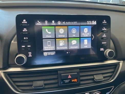 Used 2019 Honda Accord Sport image 14