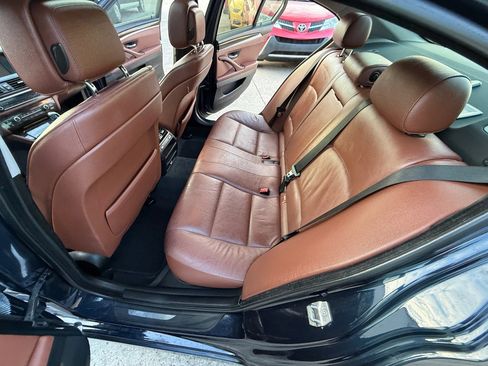 Used 2013 BMW 528i xDrive Sedan image 21