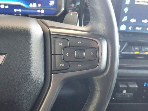 Used 2022 Chevrolet Silverado 1500 ZR2 w/ Technology Package image 31