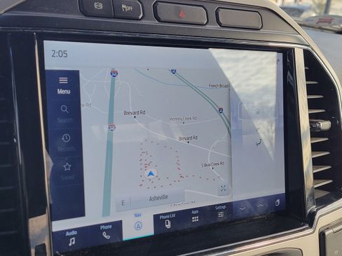 Used 2022 Ford F350 Lariat image 24