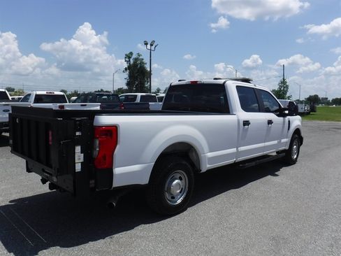 Used 2021 Ford F250 XL RWD image 2