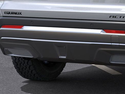 New 2026 Chevrolet Equinox ACTIV image 14