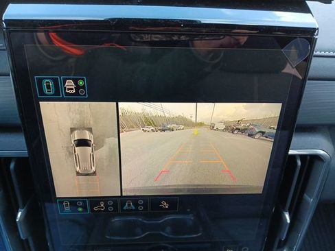 New 2026 GMC Acadia Elevation w/ LPO, All-Weather Package AWD/4WD image 15