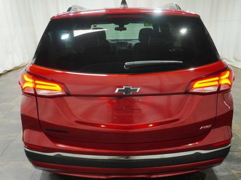 Used 2023 Chevrolet Equinox RS w/ LPO, Floor Liner Package FWD image 5