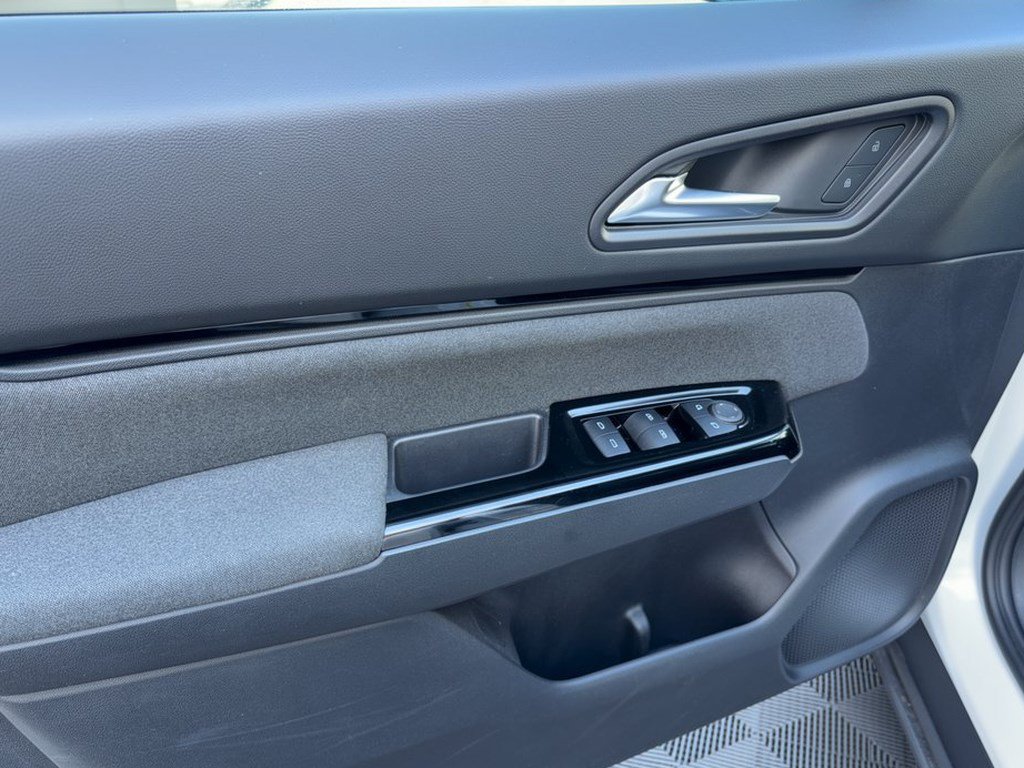 Certified 2024 Honda Prologue EX image 14