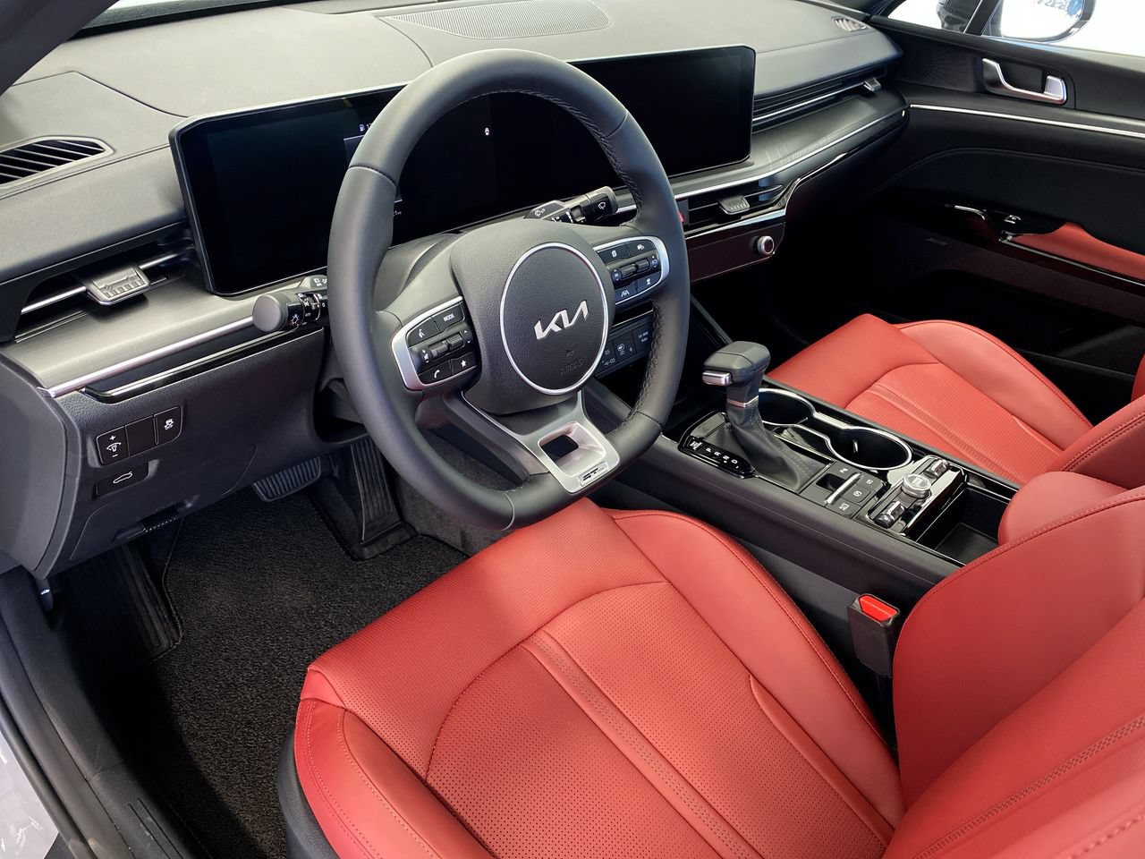 New 2026 Kia K5 GT-Line w/ GT-Line Premium Package FWD image 21