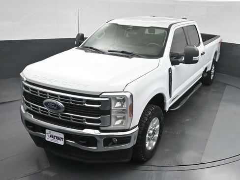 Used 2024 Ford F250 XLT w/ FX4 Off-Road Package AWD/4WD image 35