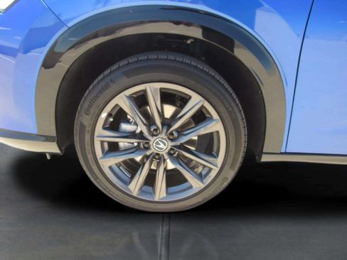 Certified 2025 Acura ADX A-Spec FWD image 4