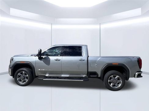Used 2026 GMC Sierra 2500 SLT w/ SLT Premium Package AWD/4WD image 8