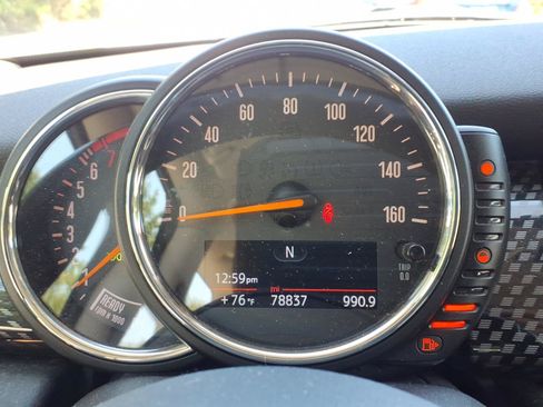 Used 2015 MINI Cooper S FWD image 25