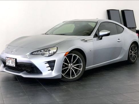 Used 2017 Toyota 86 RWD image 1