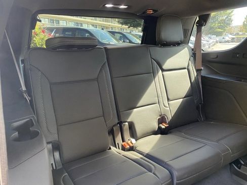 Used 2022 GMC Yukon Denali image 32