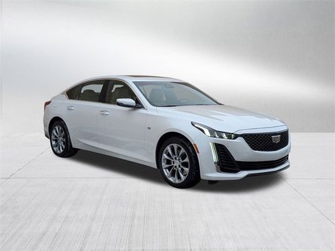 Certified 2023 Cadillac CT5 Luxury image 3