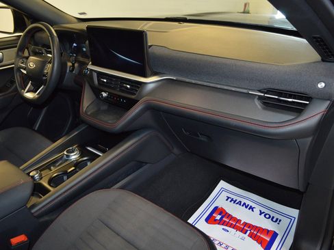 Certified 2025 Ford Explorer ST-Line image 10