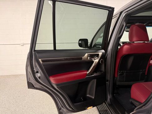 Used 2021 Lexus GX 460 Premium AWD/4WD image 46