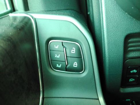 Used 2026 Ford F250 Lariat image 35