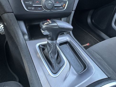 Used 2023 Dodge Charger SXT RWD image 29