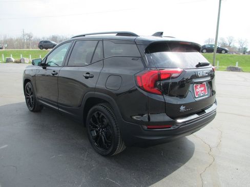 Used 2020 GMC Terrain SLT w/ Preferred Package image 8