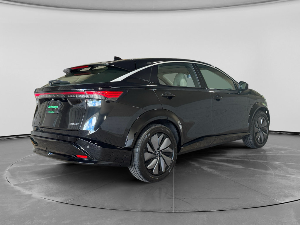 Used 2023 Nissan Ariya FWD image 4