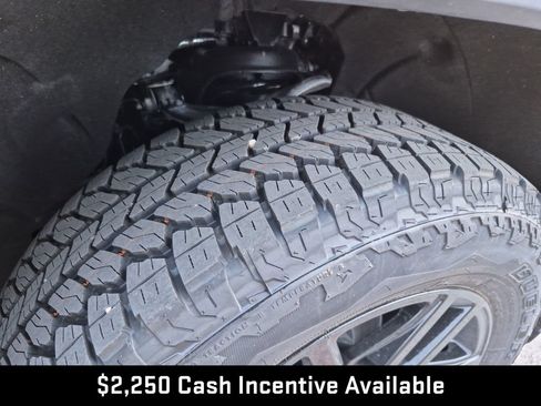 New 2026 GMC Sierra 1500 Elevation AWD/4WD image 17