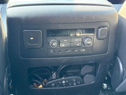 Used 2020 Chevrolet Tahoe LT AWD/4WD image 23