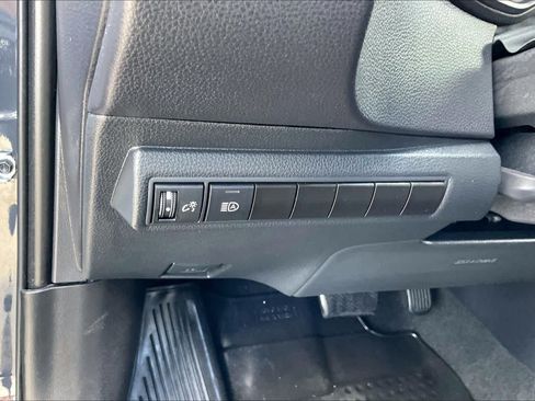 Used 2024 Toyota Corolla SE FWD image 14