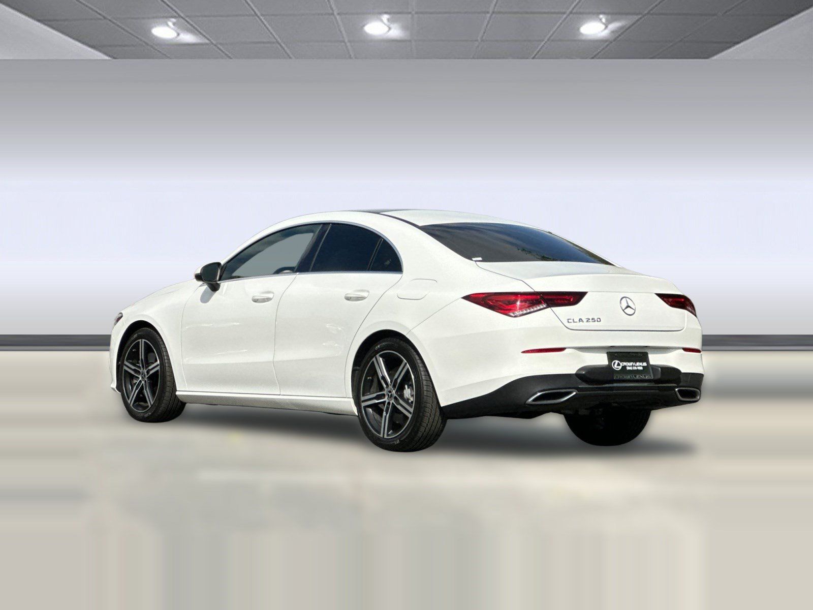 Used 2020 Mercedes-Benz CLA 250 image 3
