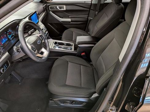 Certified 2023 Ford Explorer XLT AWD/4WD image 19