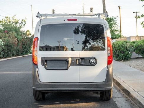 Used 2018 RAM ProMaster City Tradesman FWD image 4