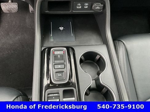 Certified 2024 Honda Pilot Touring image 38