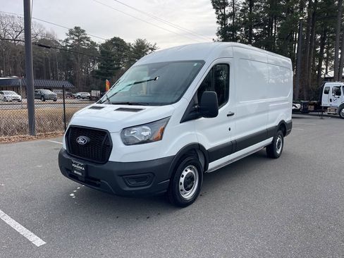 New 2026 Ford Transit 250 148 Medium Roof RWD image 1