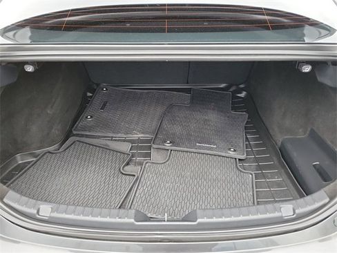 Used 2023 MAZDA MAZDA3 s image 19