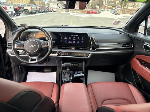 Used 2024 Kia Sportage SX image 14