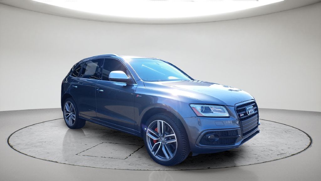 Used 2015 Audi SQ5 Premium Plus w/ Technology Package AWD/4WD image 3