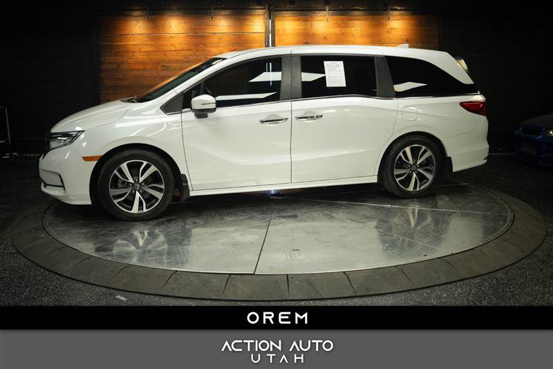 Used 2024 Honda Odyssey Touring image 1