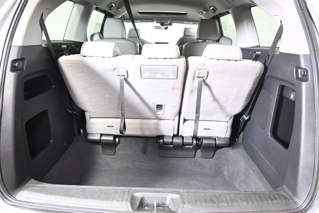 Used 2019 Honda Odyssey EX-L image 17