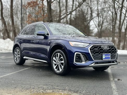 Used 2023 Audi Q5 2.0T Premium Plus w/ Premium Plus Package image 9