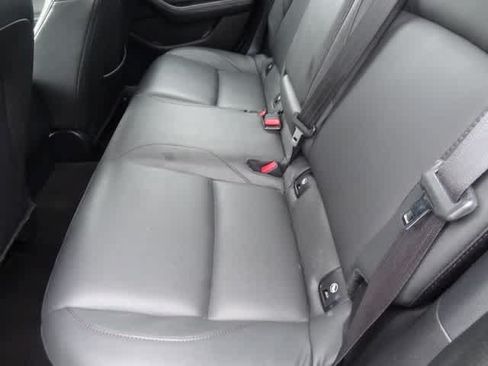 Used 2024 MAZDA MAZDA3 s FWD image 7