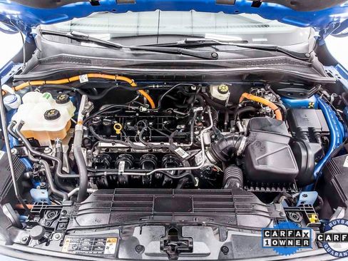 Used 2021 Ford Escape SE image 39