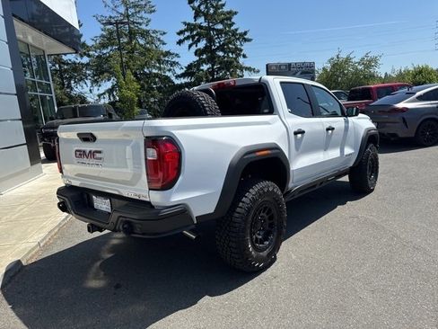 New 2025 GMC Canyon AT4 w/ AT4X AEV Edition image 4