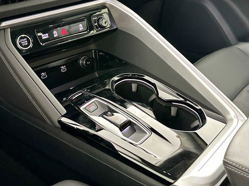 New 2025 Audi Q5 Premium Plus image 15