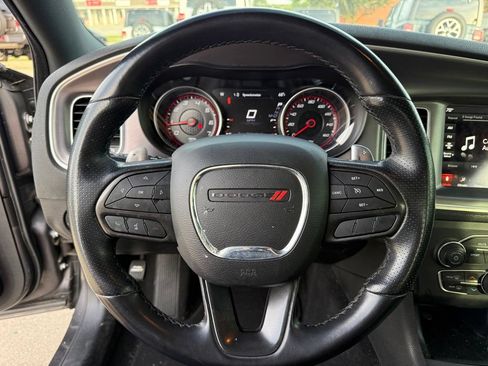 Used 2022 Dodge Charger R/T RWD image 14