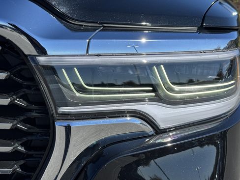 Used 2025 RAM 1500 Tungsten image 6