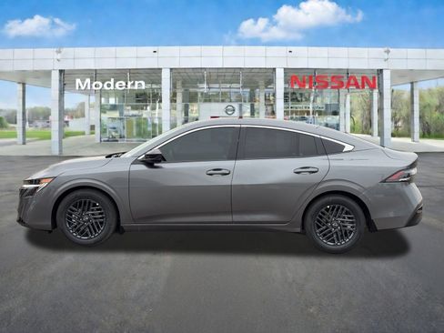 New 2026 Nissan Sentra SV w/ SV Convenience Package FWD image 2