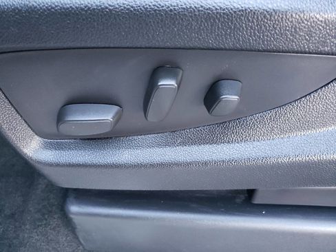 Used 2016 GMC Yukon XL Denali w/ Open Road Package image 36