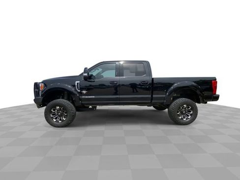 Used 2019 Ford F250 Lariat w/ Lariat Ultimate Package AWD/4WD image 7