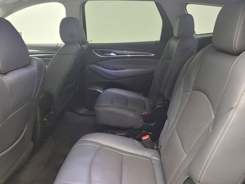 Used 2019 Buick Enclave Essence AWD/4WD image 18
